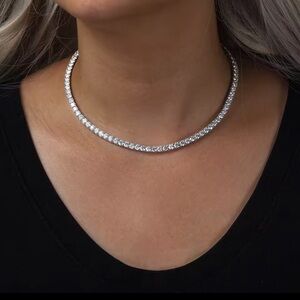 Elegant Silver Necklace